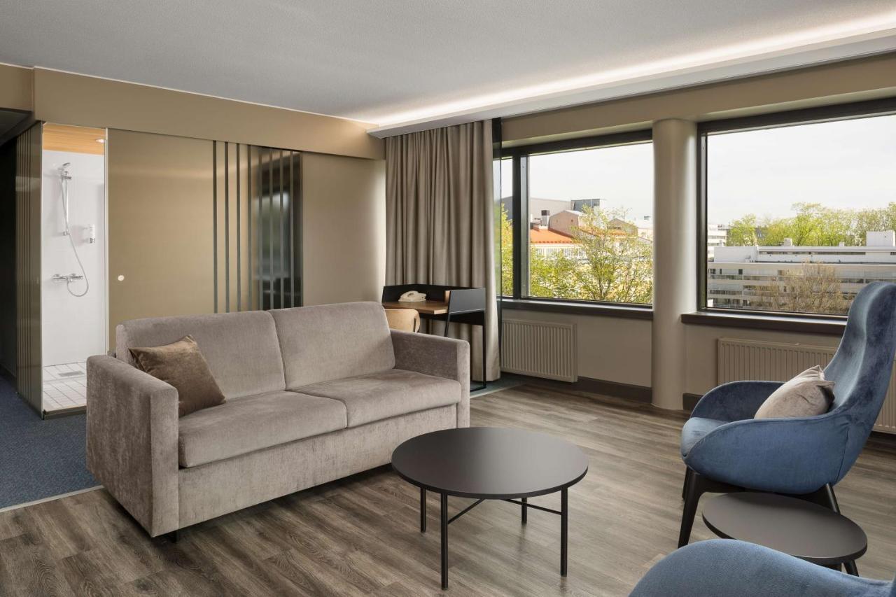 Radisson Blu Marina Palace Hotel, Турку Екстериор снимка