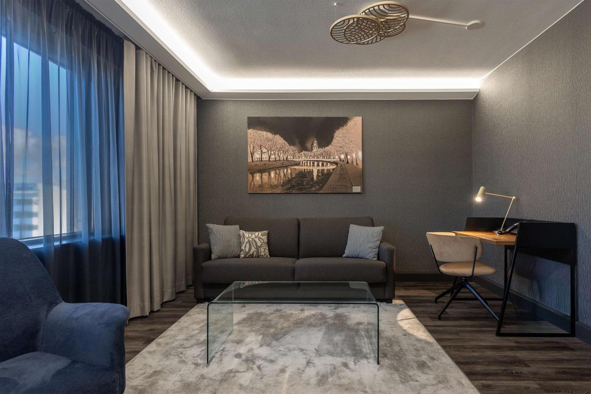Radisson Blu Marina Palace Hotel, Турку Екстериор снимка