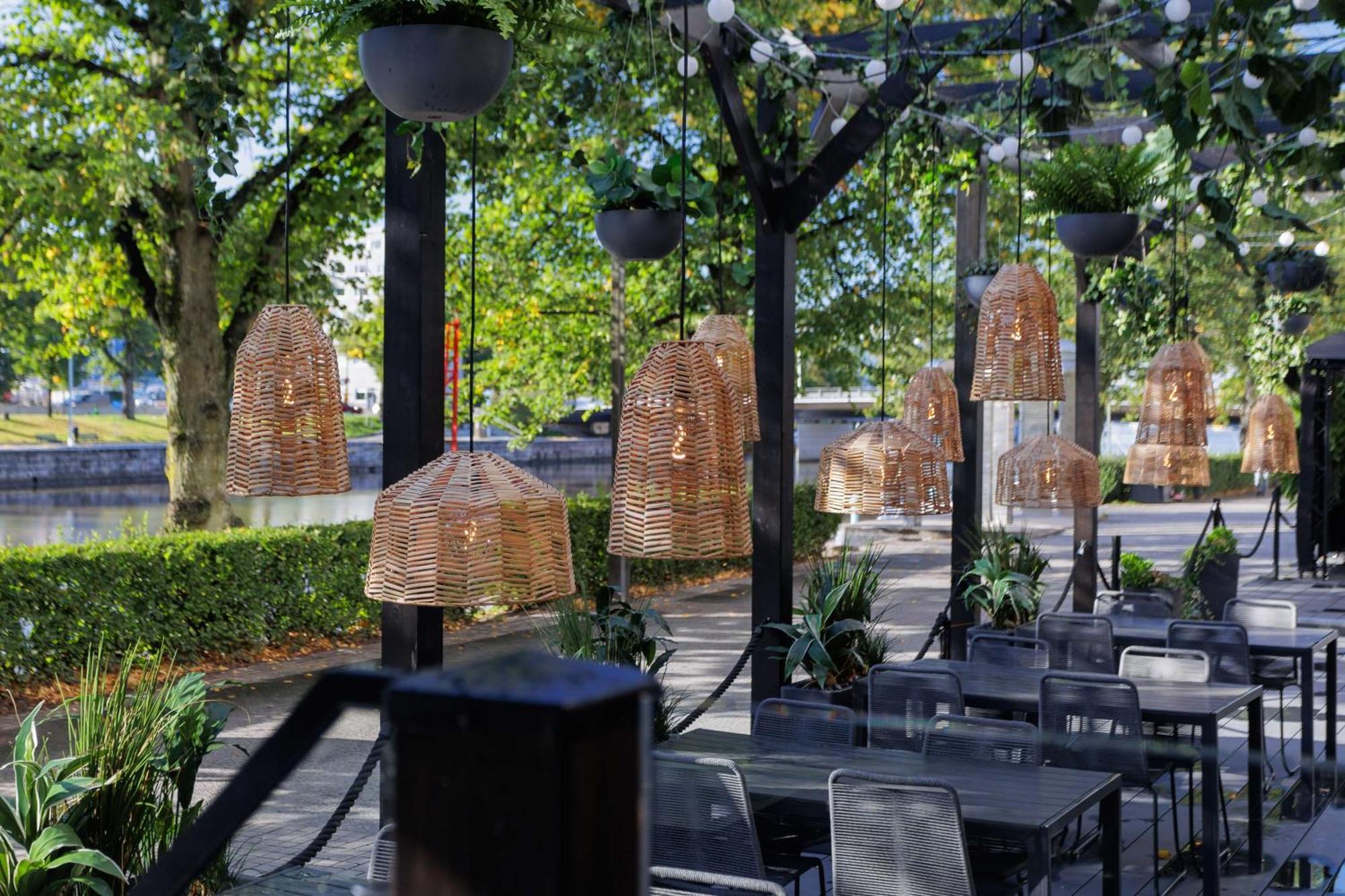 Radisson Blu Marina Palace Hotel, Турку Екстериор снимка